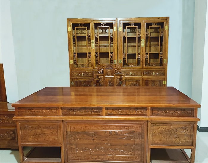 老榆木書(shū)寫(xiě)桌